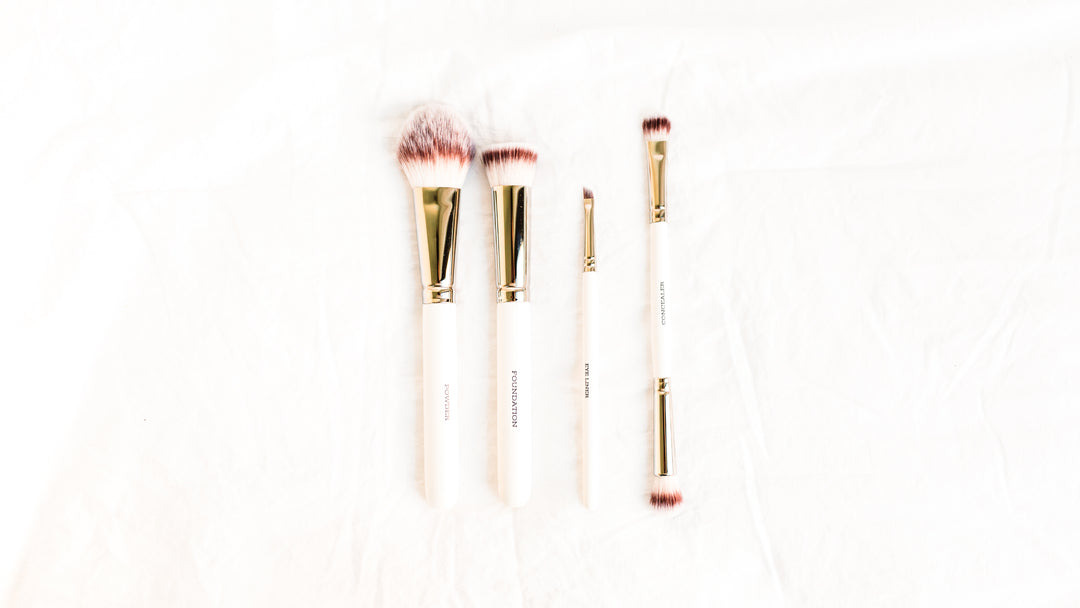 How To Clean Your Makeup Brushes - Quick!
